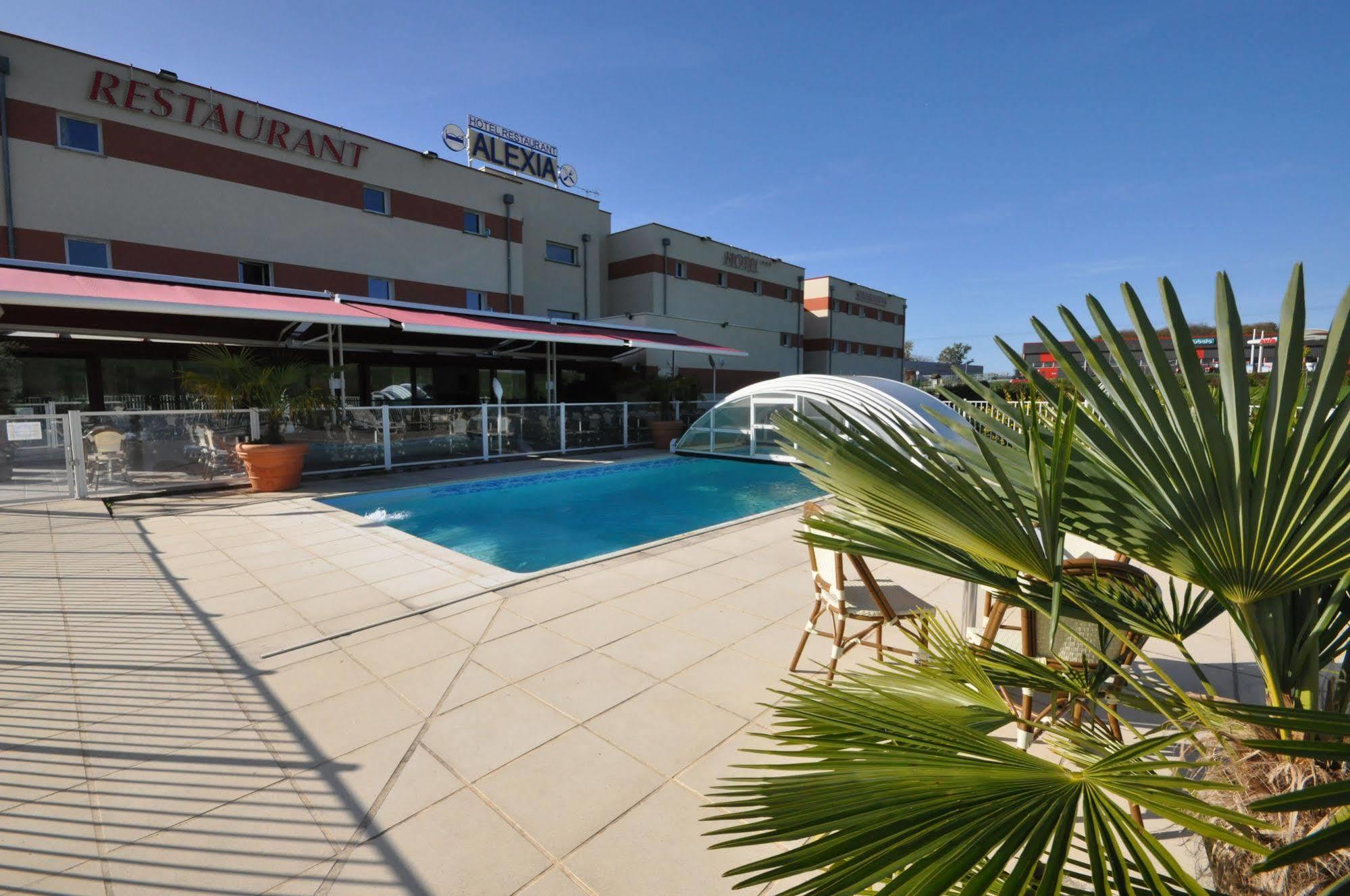 Brit Hotel Confort Alexia - La Souterraine Exterior photo